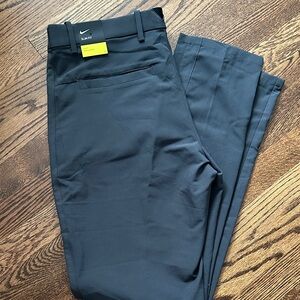 Nike Men's Slim Fit Gray Golf Pants - 32/32